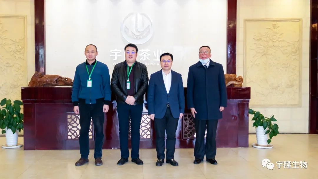 160836242.jpg 001.jpg